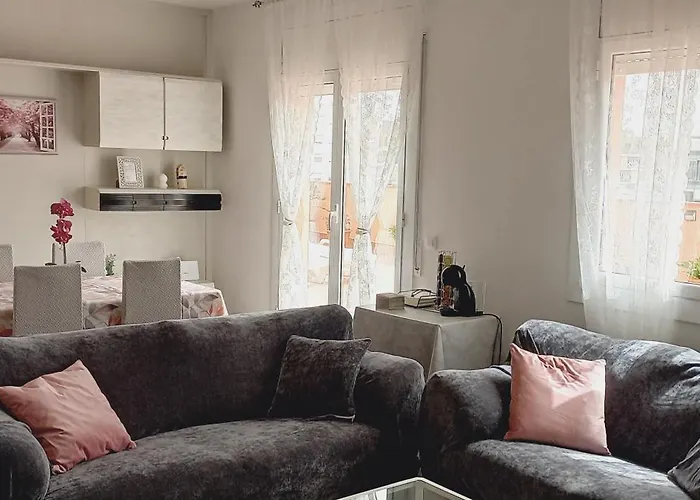 Cozy And Sunny Penthouse Fira Bcn